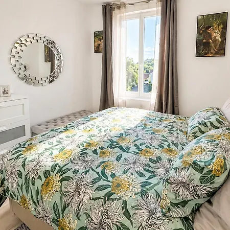 Avec Jacuzzi, Sauna, Cinema - Proche Paris Дом отдыха Triel-sur-Seine